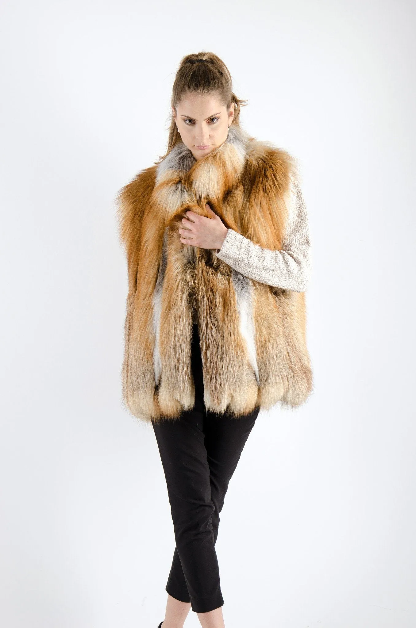15| Red Fox Fur Vest