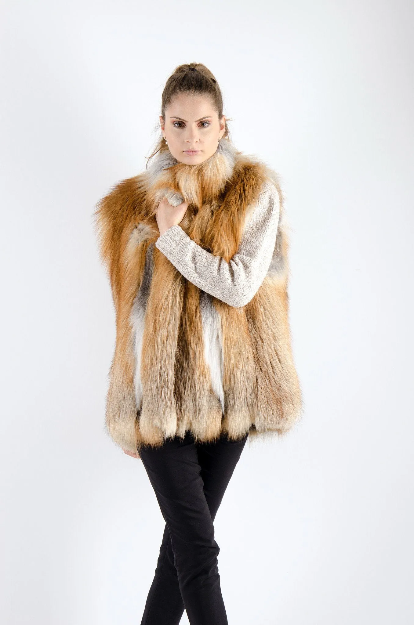 15| Red Fox Fur Vest