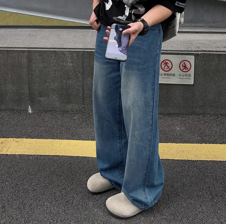 Aged Wash Relaxed Baggy Jeans