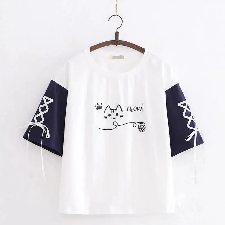 Cartoon Kitty Letter Print Lace Up Colorblock T-Shirt