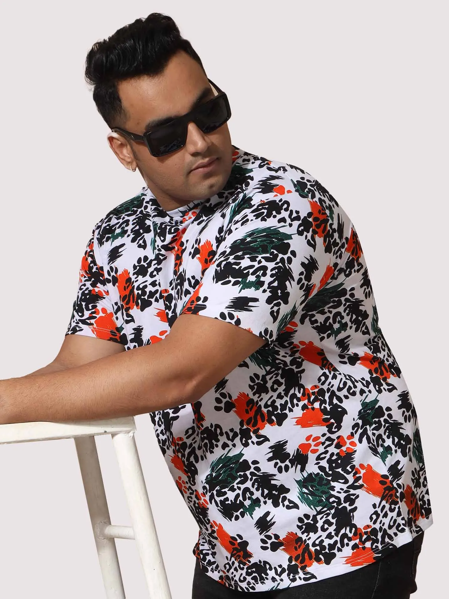 Men Plus Size Leopard Digital Printed Round Neck T-Shirt