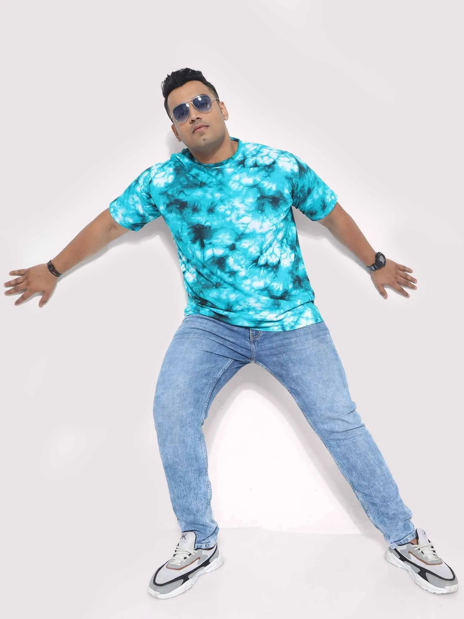 Men Plus Size Sky Blue Tie Dye Texture Digital Printed Round Neck T-Shirt