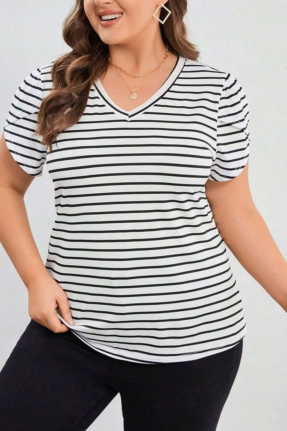 Plus Size Striped V Neck Short Sleeve T-Shirt for Comfort