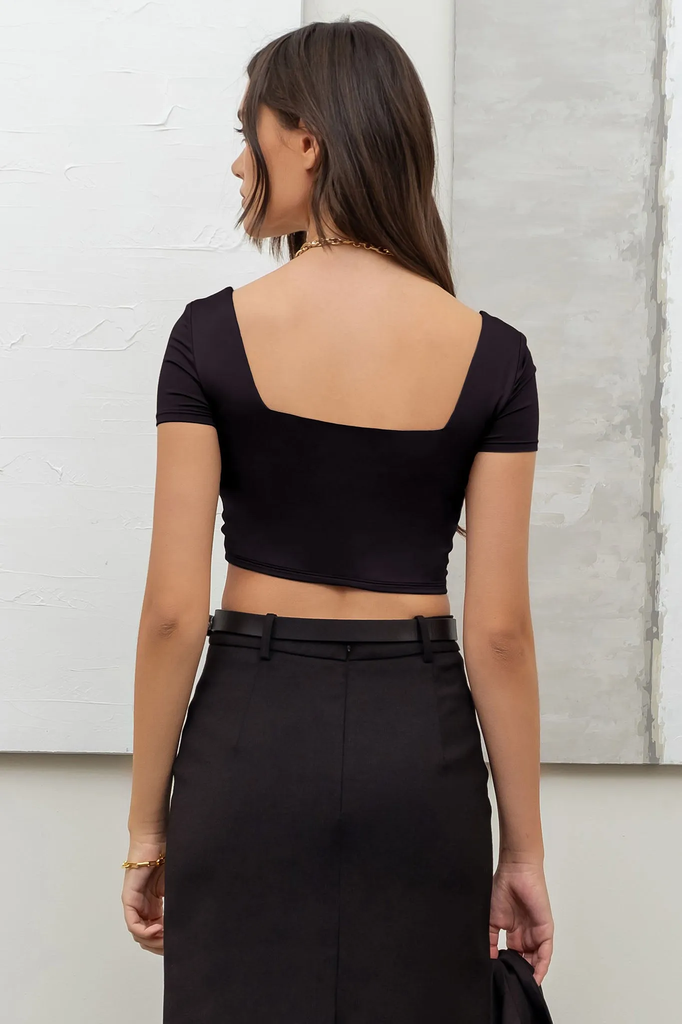 REVERSIBLE SOLID SQUARE NECK KNIT TOP