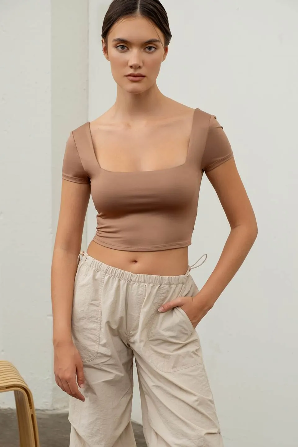 REVERSIBLE SOLID SQUARE NECK KNIT TOP
