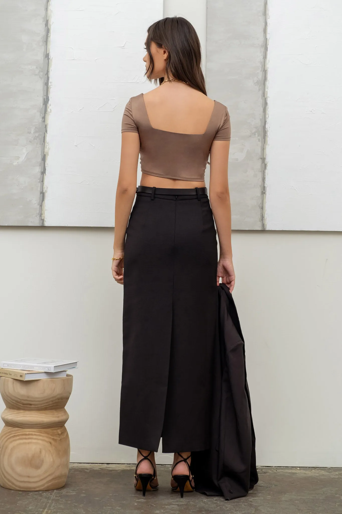REVERSIBLE SOLID SQUARE NECK KNIT TOP
