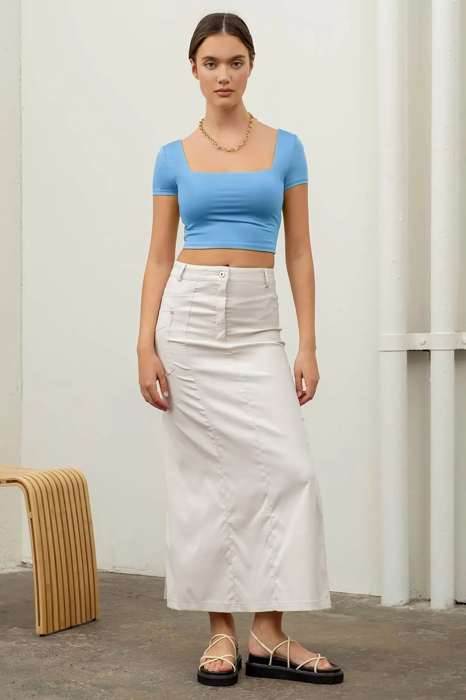 REVERSIBLE SOLID SQUARE NECK KNIT TOP