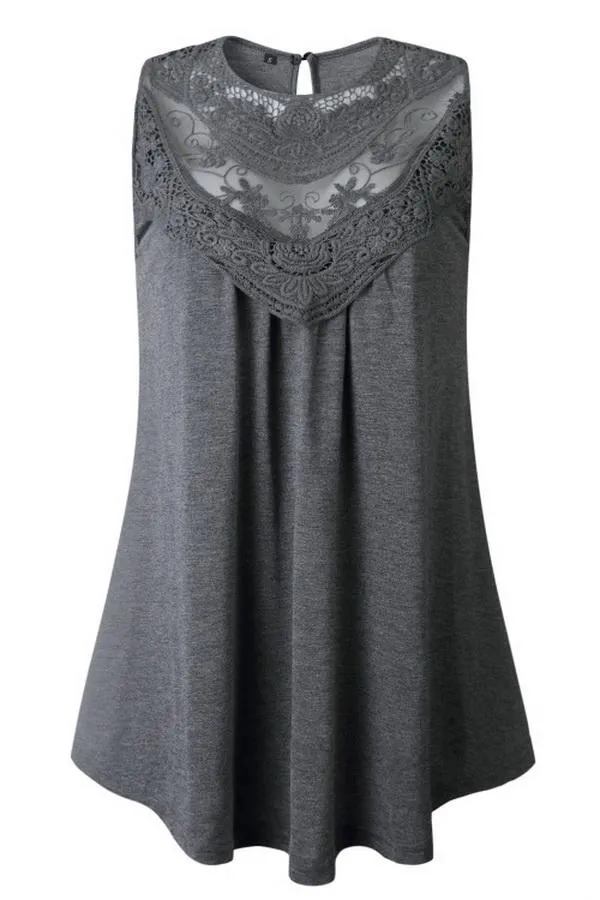 T-shirt With Round Collar Lace
