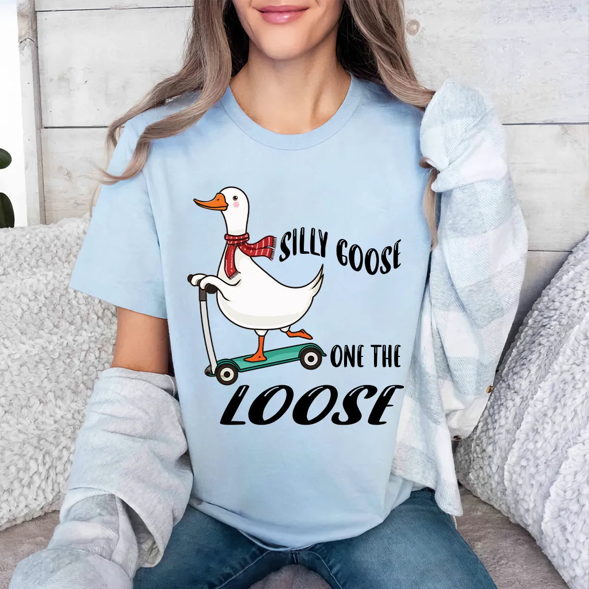 Teesdily | Funny Goose Shirt, Silly Goose On The Loose T-shirt, Meme Tshirt, Goose Sweatshirt Hoodie Mug, Meme Goose T-shirt, Goose Lover Gifts