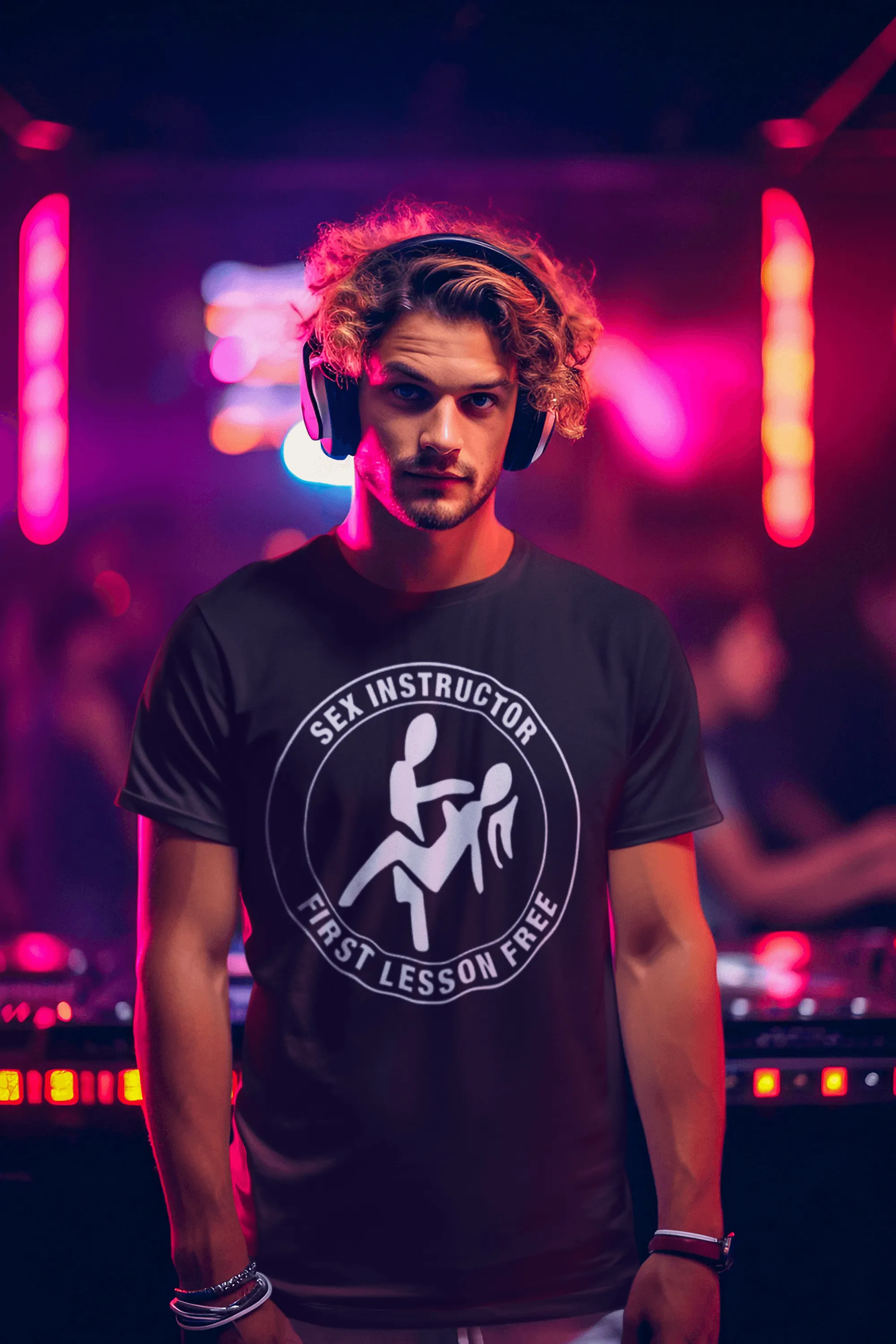 Training T-shirt Sex Instructor First Lesson is Free 100% Cotton Crewneck Unisex Top
